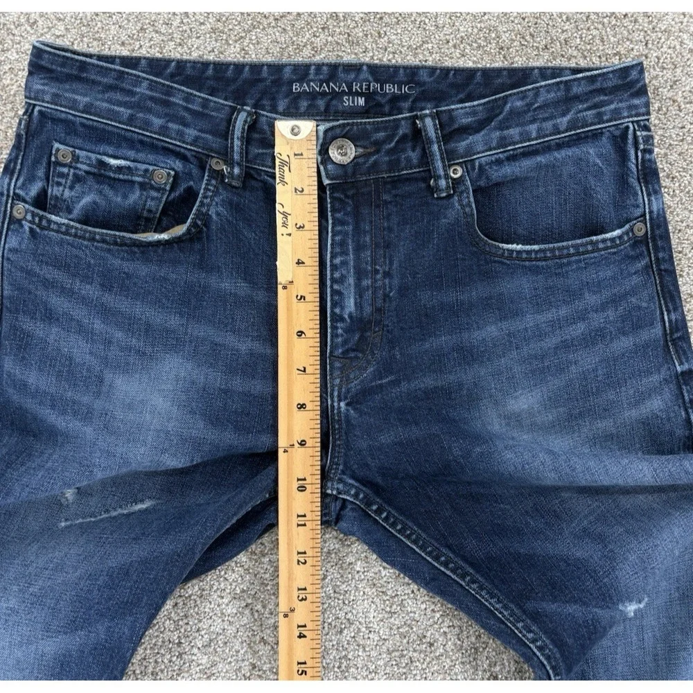 Banana Republic Slim Leg Jean in Westfall Men's 33x30‎ Blue Whiskered Distressed